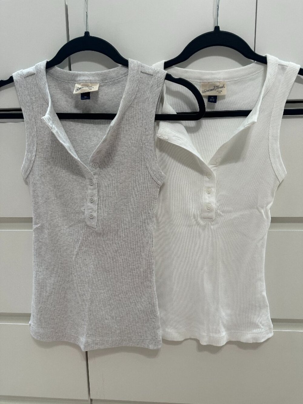 Universal Thread Ribbed Henley Tank Tops XS Set of 2